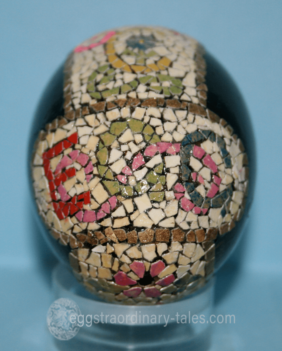 Mosaic egg