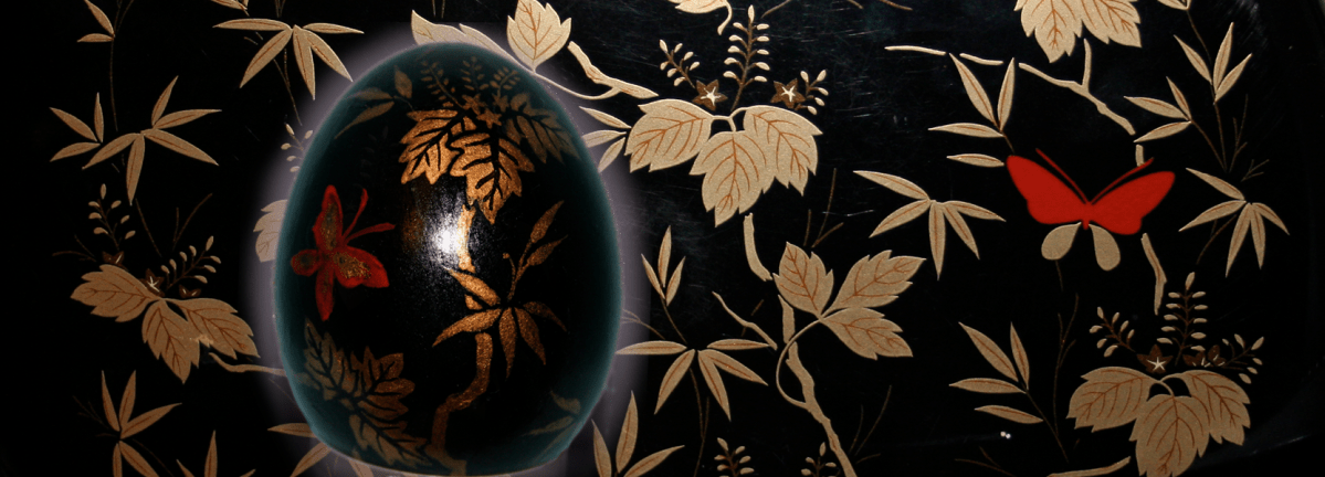 Photo of egg and laquerware dish that inspired it