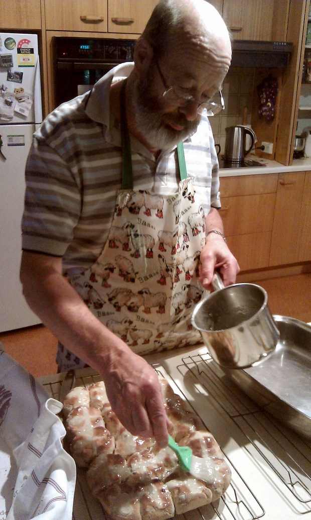 glazing-the-buns-2013